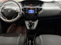 Usata Lancia Ypsilon S 95 CV (69 kW) 2016 Rosso Utilitaria