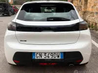 Usata Peugeot 208 75 CV (55 kW) 2023 Bianco Utilitaria