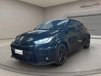 Usado Toyota Yaris 261 CV (191 kW) 2021 Negro Berlina