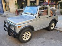 Usata Suzuki Samurai 64 CV (47 kW) 1988 Grigio SUV