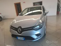 Usata Renault Clio IV 90 CV (66 kW) 2016 Grigio Berlina