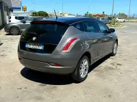 Usata Lancia Delta 120 CV (88 kW) 2009 Grigio Utilitaria