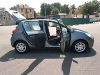 Usata Hyundai i20 Comfort 78 CV (57 kW) 2009 Grigio Utilitaria