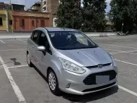 Usata Ford B-MAX 90 CV (66 kW) 2015 Grigio Monovolume