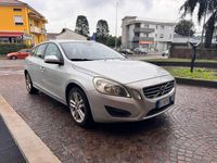Usata Volvo V60 Summum 163 CV (119 kW) 2011 Argento Station wagon