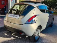 Usata Lancia Ypsilon Gold 69 CV (50 kW) 2012 Giallo Utilitaria