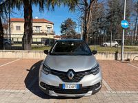 Usata Renault Captur 90 CV (66 kW) 2018 Grigio SUV