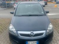 Usata Opel Zafira 2006 Blu Monovolume