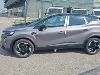 Nuova Renault Captur Techno 109 CV (80 kW) 2026 Bianco SUV