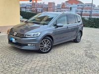 Usata VW Touran 150 CV (110 kW) 2017 Grigio Monovolume