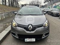 Usata Renault Captur 90 CV (66 kW) 2013 Grigio SUV