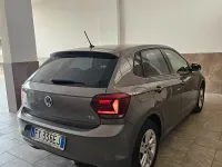 Usata VW Polo Comfortline 90 CV (66 kW) 2019 Grigio Utilitaria