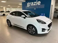 Usata Ford Puma ST-Line 125 CV (91 kW) 2023 Frozen white SUV