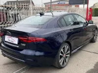 Usata Jaguar XE R-Dynamic 179 CV (131 kW) 2019 Blu/azzurro Berlina