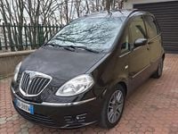 Usata Lancia Musa 120 CV (88 kW) 2009 Marrone Monovolume