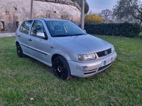 Usata VW Polo Comfortline 60 CV (44 kW) 1999 Berlina