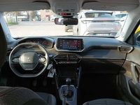 Usata Peugeot 2008 Active 110 CV (80 kW) 2022 Nero SUV