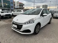 Usata Peugeot 208 Active 68 CV (50 kW) 2018 Bianco Utilitaria
