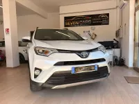 Usata Toyota RAV4 Hybrid Style 155 CV (114 kW) 2016 Bianco perlato SUV