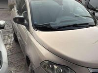 Usata Lancia Ypsilon Gold 84 CV (61 kW) 2014 Oro Utilitaria