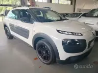Usata Citroën C4 PureTech 82 CV (60 kW) 2018 Bianco SUV