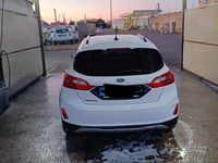 Usata Ford Fiesta Active 86 CV (63 kW) 2019 Bianco Berlina