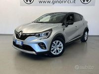 Usata Renault Captur Intens 159 CV (116 kW) 2021 Grigio SUV