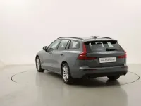 Usata Volvo V60 Business Edition 197 CV (144 kW) 2021 Grigio Station wagon