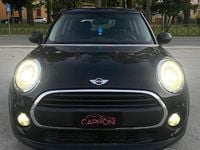 Begagnad Mini ONE 75 HK (55 kW) 2016 Svart Halvkombi