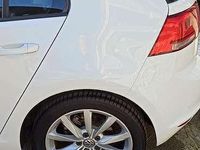 Usata VW Golf VII Highline 110 CV (80 kW) 2016 Berlina