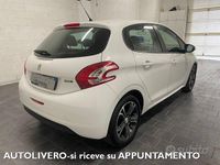 Usata Peugeot 208 Active 82 CV (60 kW) 2014 Bianco Utilitaria