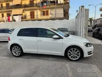 Usata VW Golf VII Highline 110 CV (80 kW) 2015 Bianco Berlina