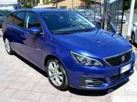 Usata Peugeot 308 131 CV (96 kW) 2019 Blu Station wagon
