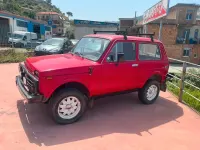 Usata Lada niva 74 CV (54 kW) 1988 Rosso SUV