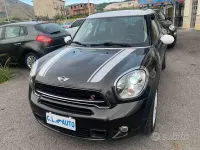 Usata Mini Cooper D Countryman 143 CV (105 kW) 2015 Marrone SUV