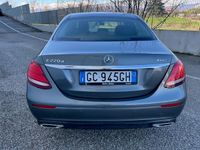 Usata Mercedes E220 Business 194 CV (142 kW) 2020 Argento selenite Berlina
