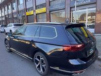 Usata VW Passat Executive 200 CV (147 kW) 2020 Nero Station wagon