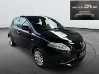 Usata Lancia Ypsilon Platinum 95 CV (69 kW) 2015 Argento Utilitaria