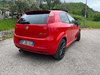 Usata Fiat Grande Punto Emotion 120 CV (88 kW) 2007 Rosso Utilitaria