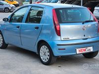 Usata Fiat Punto Active 60 CV (44 kW) 2010 Blu Berlina