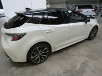 Usata Toyota Corolla Lounge 152 CV (111 kW) 2022 Bianco perlato Berlina