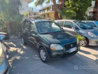 Usata Suzuki Ignis 83 CV (61 kW) 2003 Verde Utilitaria