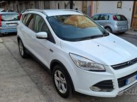 Usata Ford Kuga Titanium 120 CV (88 kW) 2016 Bianco SUV