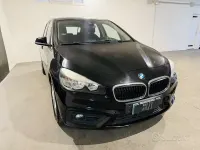 Usata BMW 218 Efficient Dynamics 143 CV (105 kW) 2015 Nero Station wagon