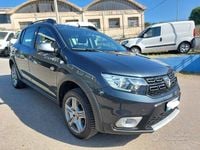 Usata Dacia Sandero Stepway 95 CV (69 kW) 2020 Grigio Berlina