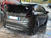 Usata Ford Fiesta ST-Line 75 CV (55 kW) 2017 Grigio Berlina