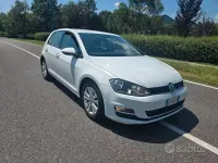 Usata VW Golf VII 105 CV (77 kW) 2014 Bianco Berlina