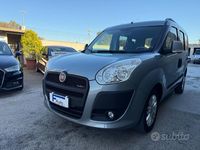 Usata Fiat Doblò Emotion 105 CV (77 kW) 2012 Grigio Monovolume