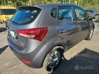Usata Hyundai ix20 Classic 90 CV (66 kW) 2015 Grigio Utilitaria