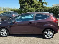 Usata Ford Fiesta Titanium 92 CV (67 kW) 2011 Marrone Berlina